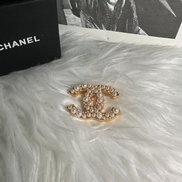 Chanel Gold Earrings - Picture 1 of 6
